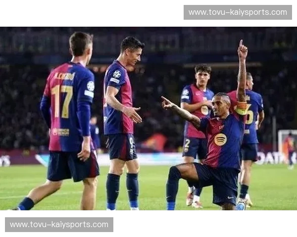 伯纳乌的火焰:皇马3-1巴萨,一场荡气回肠的国家德比史诗 伯纳乌的火焰:皇马3-1巴萨,一场荡气回肠的国家德比史诗